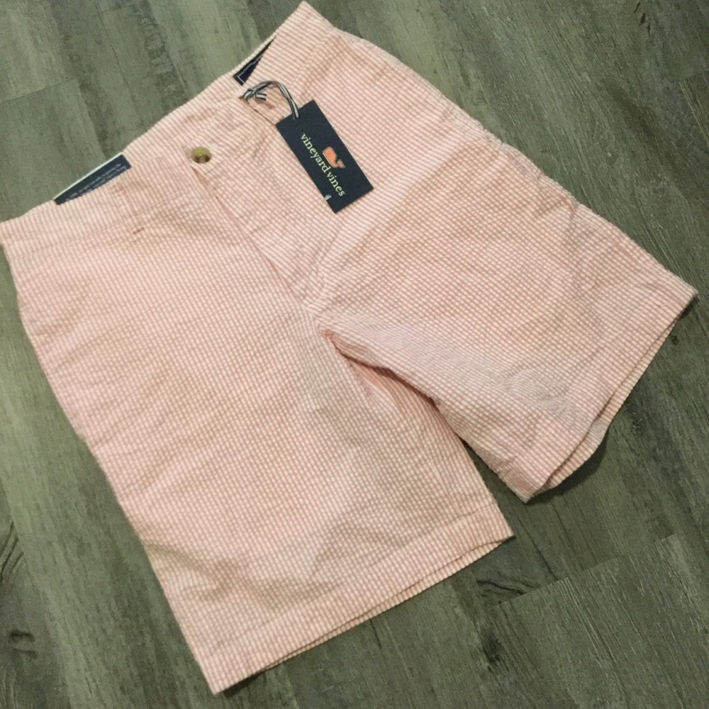Vineyard Vines pink white seersucker Shorts 28